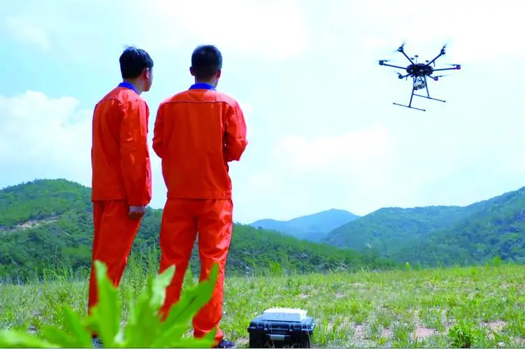 洛隆无人机倾斜摄影巡检拍摄